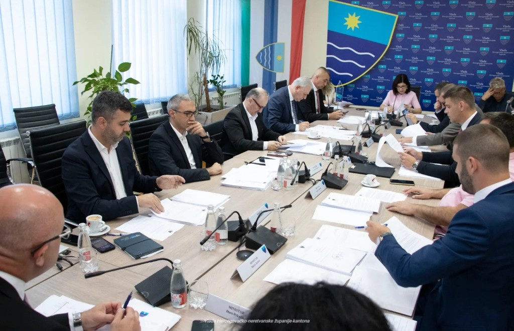 Vlada HNŽ-a odobrila prijam dodatnog broja vježbenika